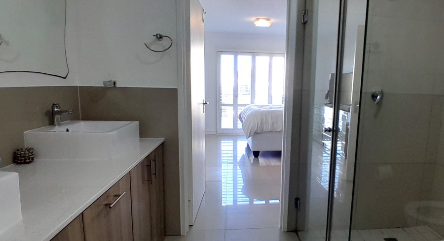 2 Bedroom Property for Sale in Big Bay Western Cape